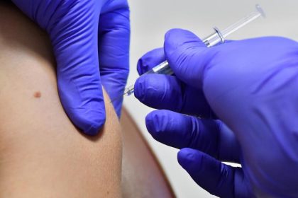 “Brandgefährlich”: Scharfe Kritik von Patientenschützern an Debatte über Impfpflicht