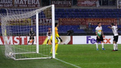 Europa League: Stindl rettet Gladbach mit Elfmeter in letzter Sekunde gegen AS Rom