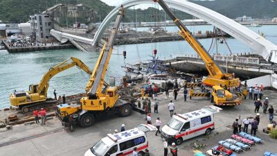 Hafenbrücke in Taiwan eingestürzt: Zwölf Verletzte und mehrere Vermisste