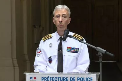 Paris: Anti-Terror-Staatsanwalt übernimmt Polizeimorde - Täter war Islam-Konvertit und hörte "Stimmen"