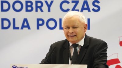 Jaroslaw Kaczynski, stellvertretender Regierungschef in Polen, fordert von Deutschland 1,3 Billionen Euro Reparationszahlung.