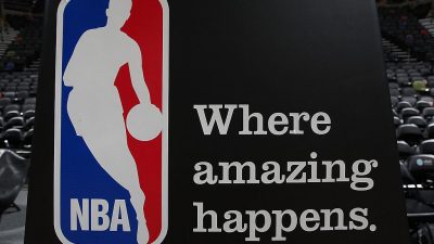 US-Senator „beschämt”: NBA macht „Kotau vor Peking”, um chinesische Interessen zu wahren