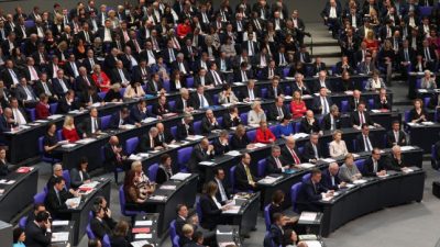 Bundestag stimmt am Donnerstag über mehrere umstrittene Vorhaben ab