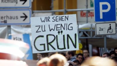 Schüler schwänzten Unterricht wegen „Fridays-For-Future“-Demo – Nun wurden sie von Berlinfahrt ausgeschlossen