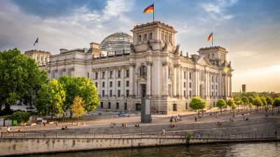 Coronaschock für deutsche Wirtschaft vermeiden: Koalition berät über Anti-Krisenmaßnahmen