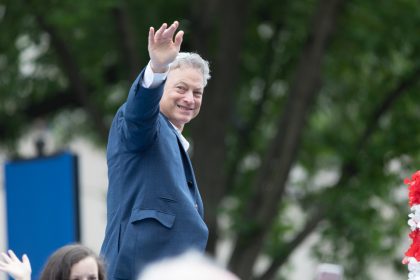 Der Schauspieler mit einem Herz aus Gold: Gary Sinise gibt Menschen etwas zurück