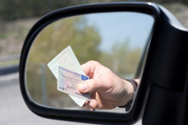 Polizei in Ulm und Neu-Ulm zieht zahlreiche aufgemotzte Autos aus dem Verkehr