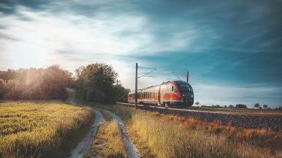FDP-Politiker: Nordwesten Deutschlands soll Modellregion für Bahnausbau werden