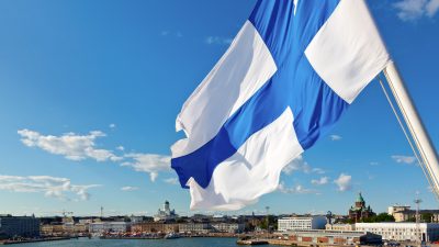 Finnland: Tödlicher Schwertangriff in Berufsschule – Mädchen erstochen und zehn Verletzte