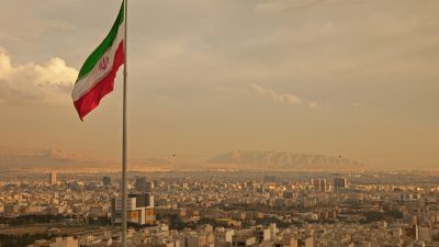 Iran schießt nicht identifizierte Drohne am Persischen Golf ab