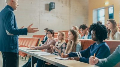 Hochschulen gleichgeschaltet: Wenn Bürokraten vorschreiben, was richtig und was falsch ist