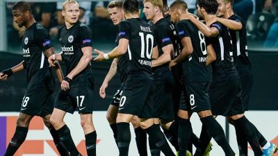 Frankfurt zittert sich zum ersten Sieg – 1:0 in Guimarães