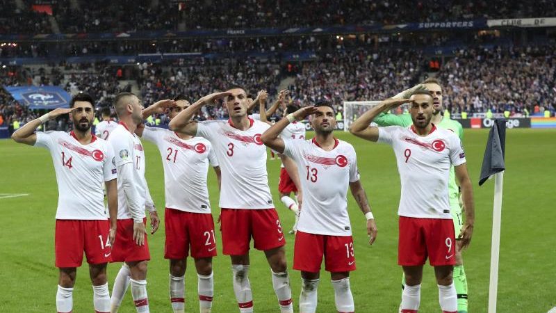 Türkische Fußballer widmen Torerfolg den Soldaten – Erneuter Militärgruß sorgt für Aufsehen