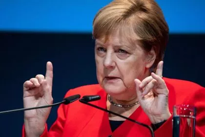 Merkel empört über Macrons Nato-Kritik – Moskau nennt Kritik “aufrichtig”