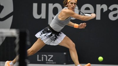 Deutsches Damen-Trio im Viertelfinale – Petkovic verletzt