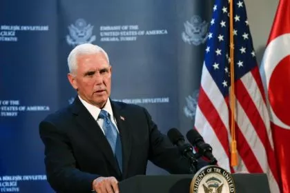 Früherer Trump-Vize Pence zieht seine Präsidentschaftsbewerbung zurück
