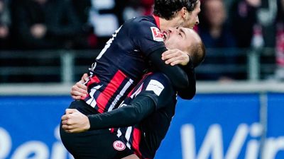 Wuchtige SGE verhindert Leverkusens Sprung an die Spitze