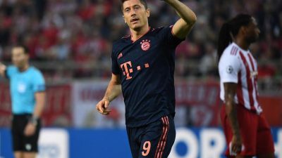 3:2! Bayern dreht in Piräus Partie gegen Olympiakos