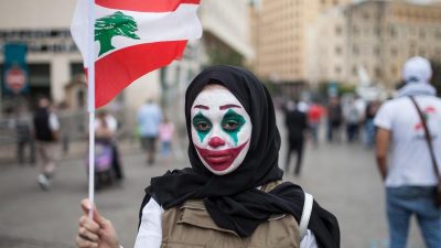 Demonstranten im Libanon verweigern Gespräche mit designiertem Regierungschef