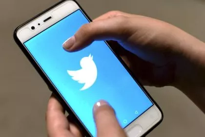 Facebook unter Beschuss – Nun will Twitter keine politischen Werbeanzeigen mehr erlauben