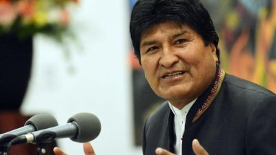 Gegen die Verfassung: Oberstes Wahlgericht in Bolivien bestätigt Wahlsieg von Sozialist Morales