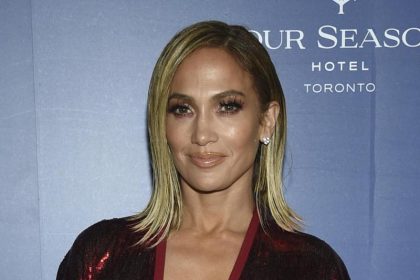 Jennifer Lopez spendet Grundschule Mahlzeiten für ein Jahr