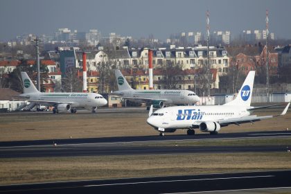 Berlin-Schönefeld: Flugbetrieb wegen Weltkriegsbomben-Fund eingestellt