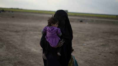 OVG-Urteil: Mutmaßliche IS-Anhängerin muss mit ihren Kindern nach Deutschland geholt werden