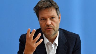 Habeck will im eigenen Wahlkreis fehlende Stimmen aus dem Saarland gutmachen