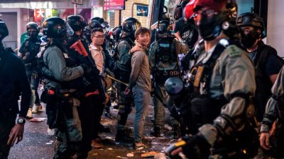 70-jähriger Mann in Hongkong nach Steinwurf bei Protesten gestorben