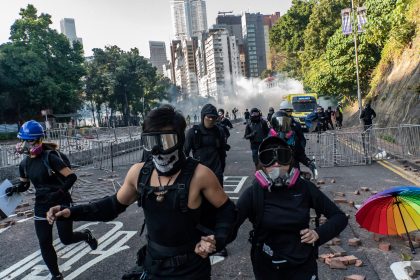 Oberstes Gericht in Hongkong erklärt Vermummungsverbot für “verfassungswidrig”