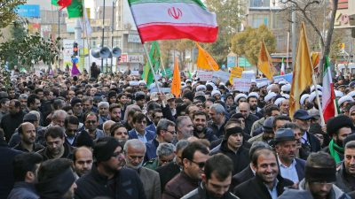 Iranische Revolutionsgarden nehmen hundert Anführer der Proteste fest