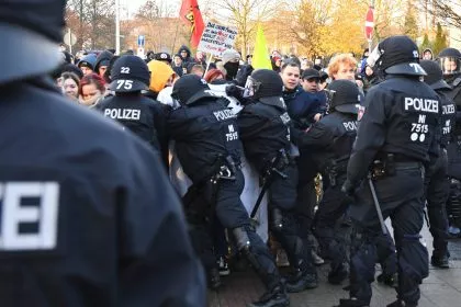 AfD-Parteitag in Braunschweig gestartet