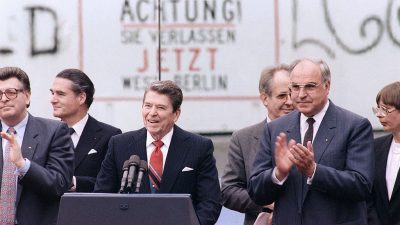 Berlins Linkskartell will Reagan-Statue verhindern – nun bekommt die Stadt trotzdem eine