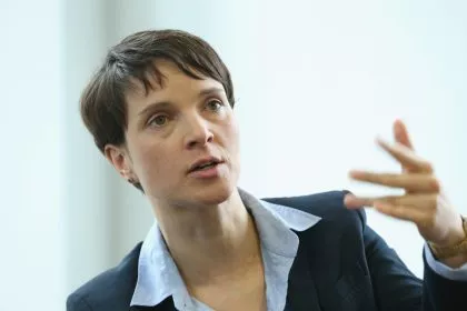 Petry: Die AfD ist bereits „in der Hand radikaler Flügelanhänger“