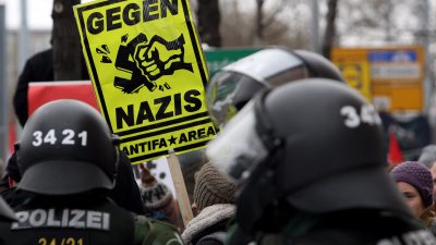 Dresdner Stadtrat ruft „Nazinotstand“ aus – FDP-Stadtrat spricht von „klamaukhafter Parodie“