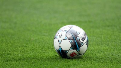 2. Bundesliga: Karlsruhe und Aue trennen sich unentschieden