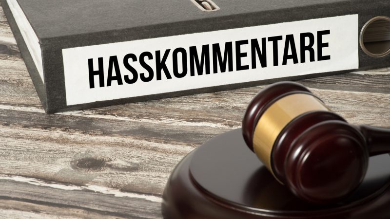 Sittenwidrig: Gericht in Nordrhein-Westfalen verbietet Nummernschild „HH 1933“