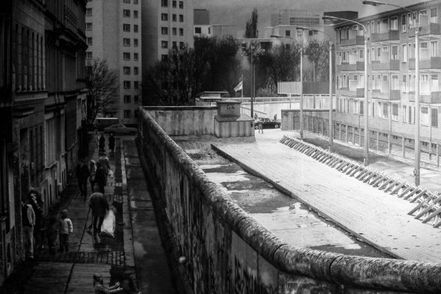 1989 "fiel" die Berliner Mauer - ein Symbol der Teilung Deutschlands. Foto: iStock
