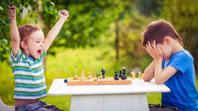 Mit Knetmasse zum Schach-Großmeister: 9-Jähriger gewinnt New Yorker Meisterschaft und hat große Ziele