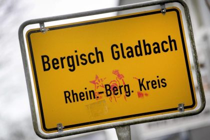 Missbrauchsprozess gegen Bergisch Gladbacher beginnt mit einwöchiger Verspätung