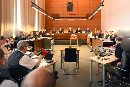 Freiburger Gruppenvergewaltigung: Verteidiger und Opferschutzanwälte wurden im Gerichtsprozess bedroht