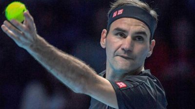 Tennis-Ass Federer besiegt Berrettini in London