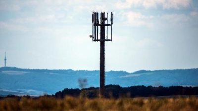 Grüne fordern Recht auf Mobilfunk – Ausbauzwang für Telekommunikationsunternehmen