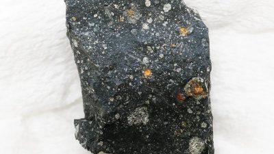 Forscher finden biologisch bedeutenden Zucker in Meteoriten