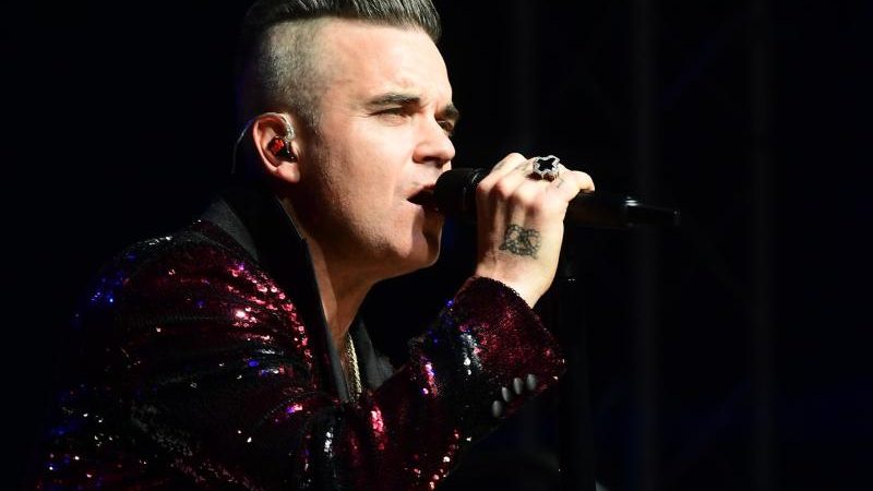 Robbie Williams kündigt Benefizkonzert an