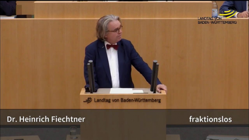 Baden-Württemberg: Polizei trägt Abgeordneten Fiechtner nach brisanter Rede aus dem Landtag
