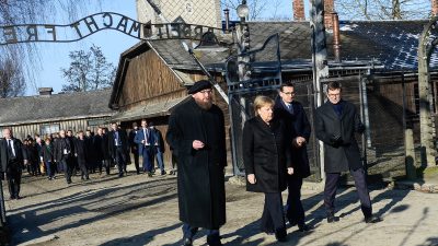 Merkel in Auschwitz eingetroffen