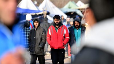 Bosnien beginnt mit Räumung von umstrittenem Migrantenlager