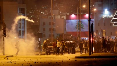 Mehr als 40 Verletzte bei gewaltsamen Zusammenstößen in Beirut